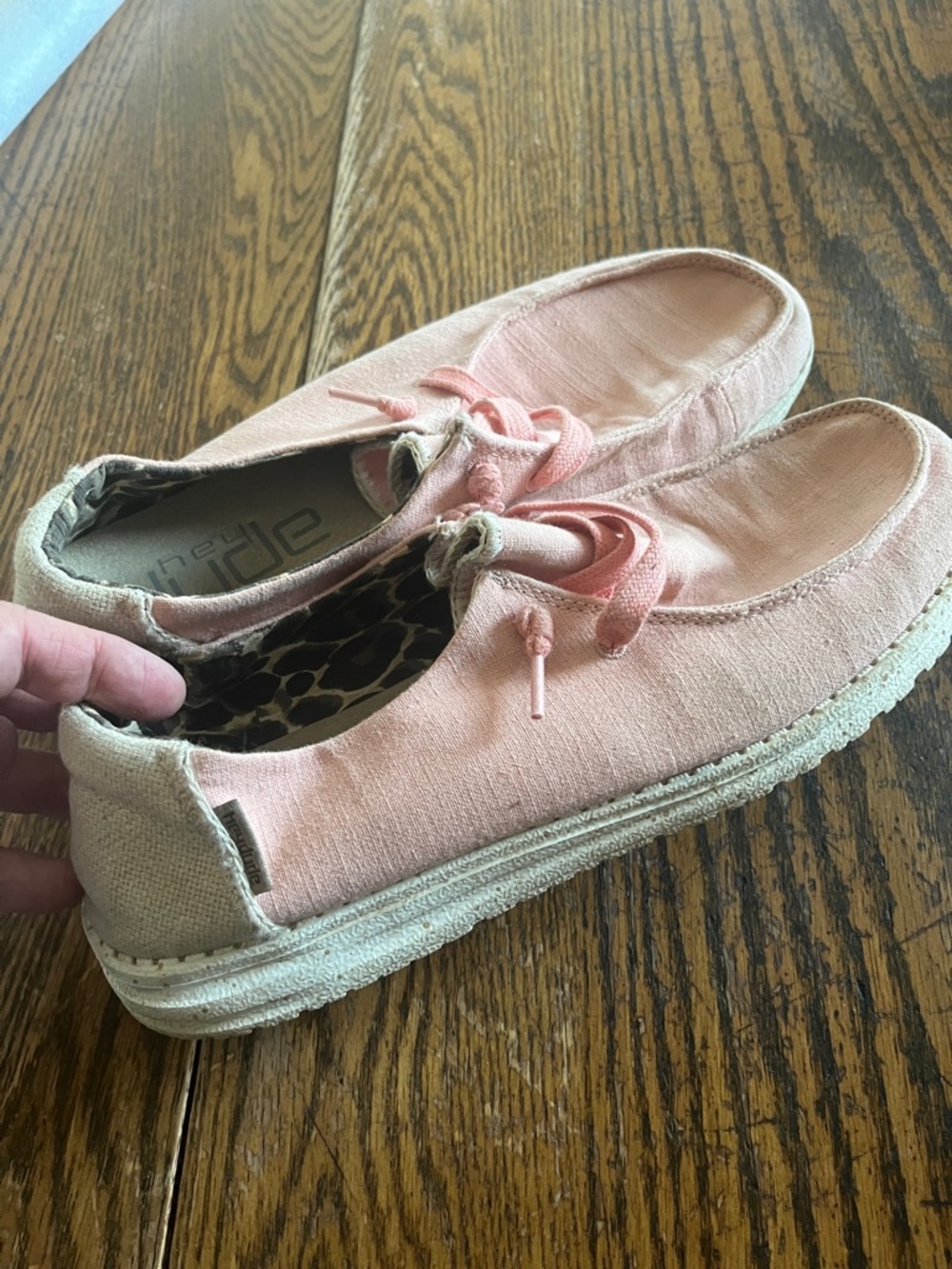 Hey Dude Wendy Blush Pink Canvas Lace-Up Slip-On shoes